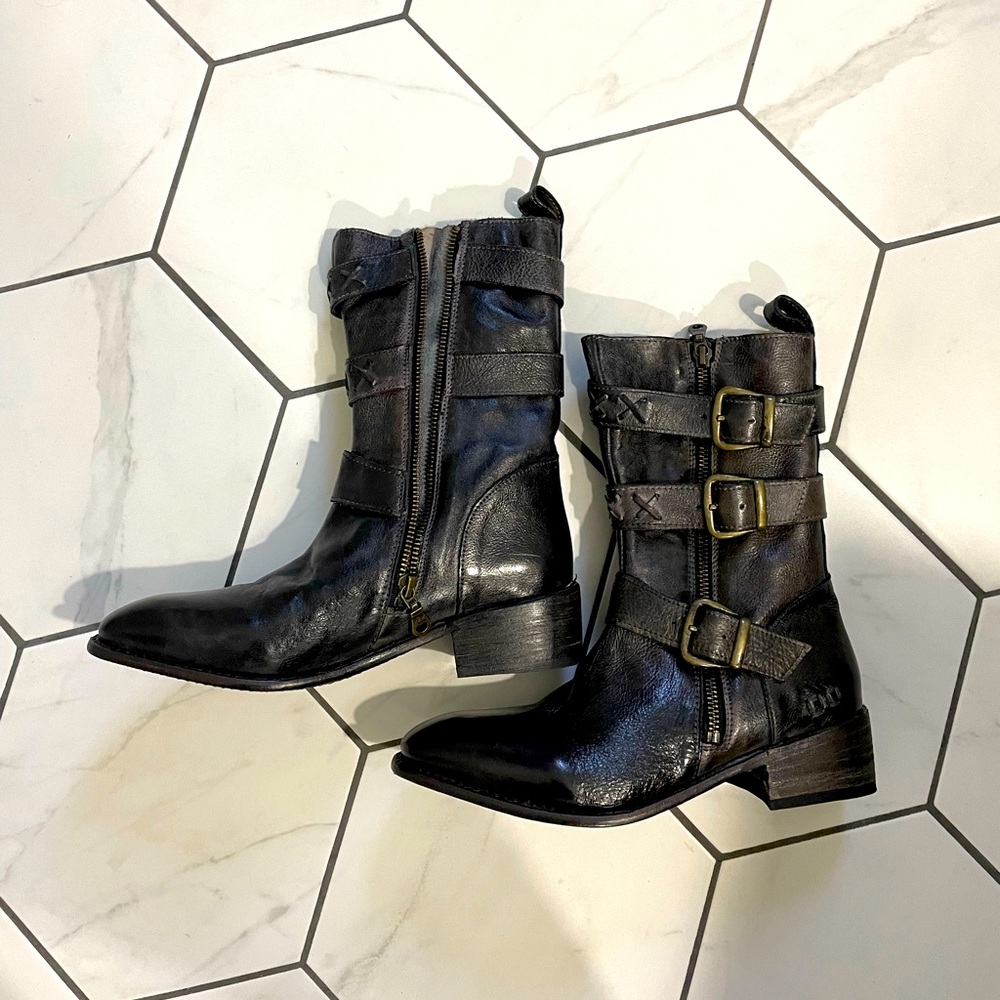 Brand New Bed Stu Boots!